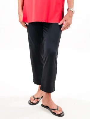 Secret Pocket Capris Black by Lulu B